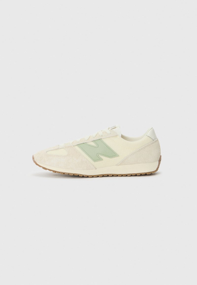 U471 UNISEX Media 1