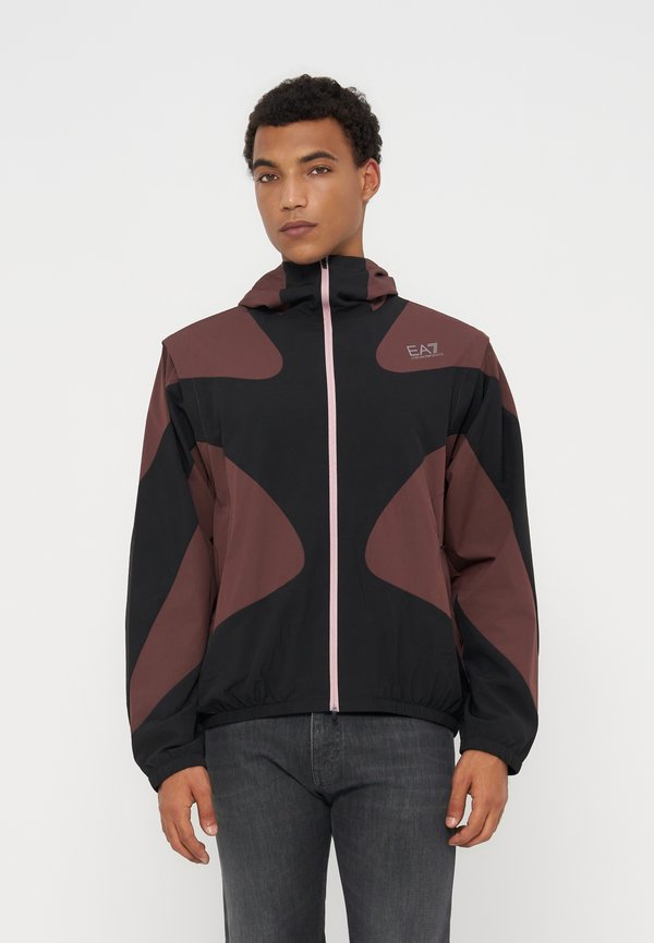 EA7 Emporio Armani