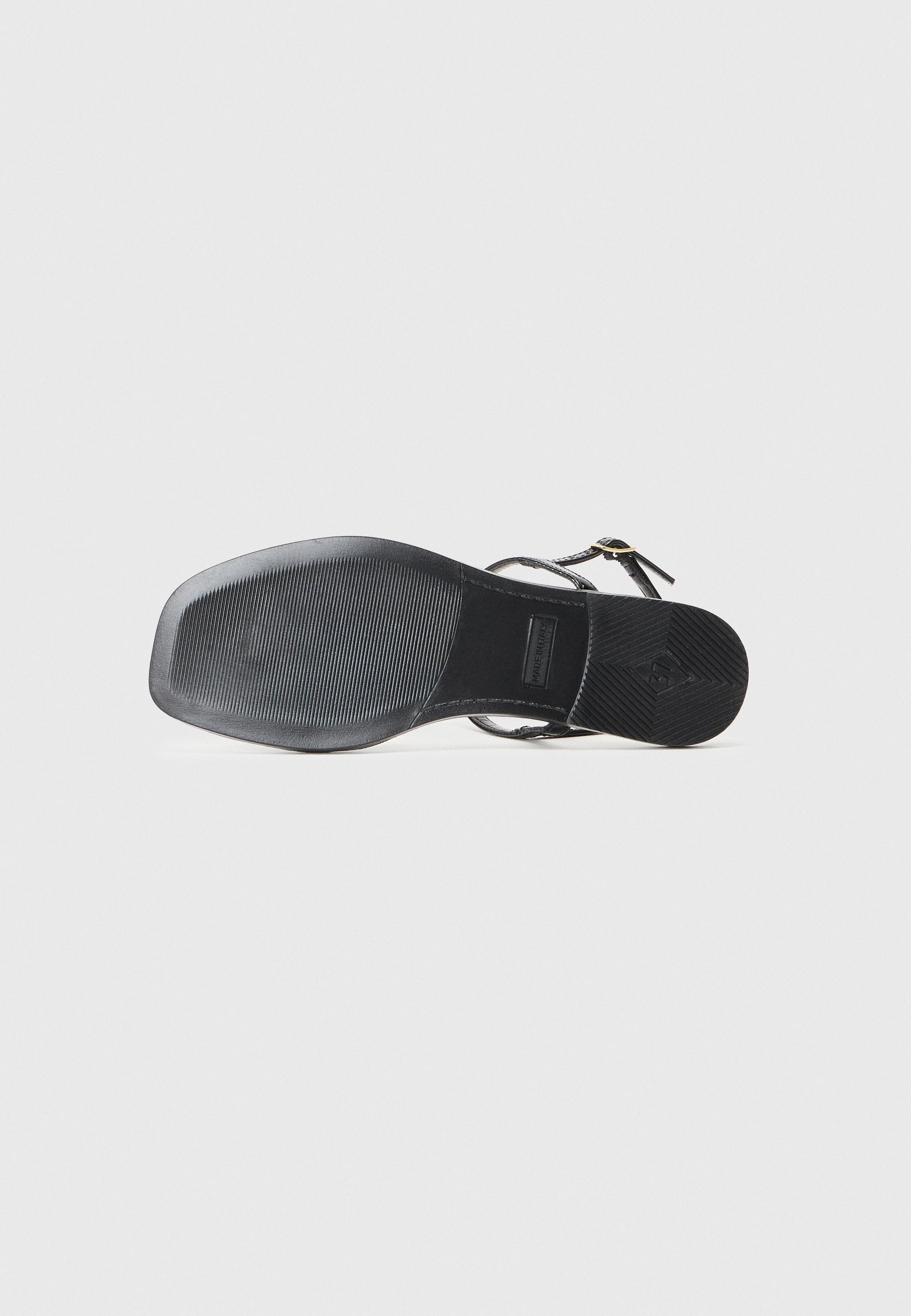 Replay MAY THONG
