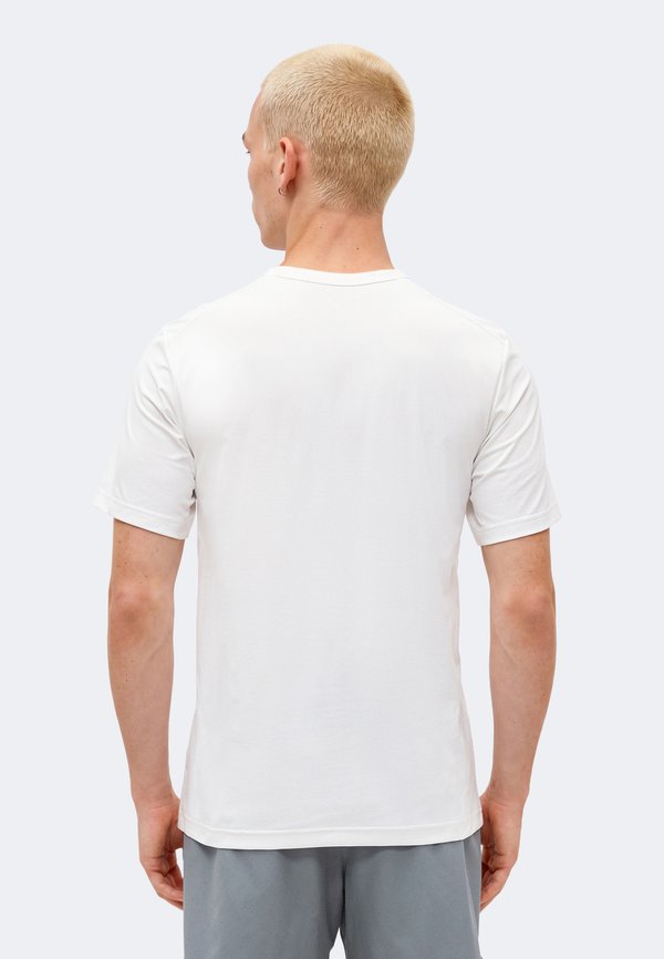 Nike Performance HYVERSE FILL