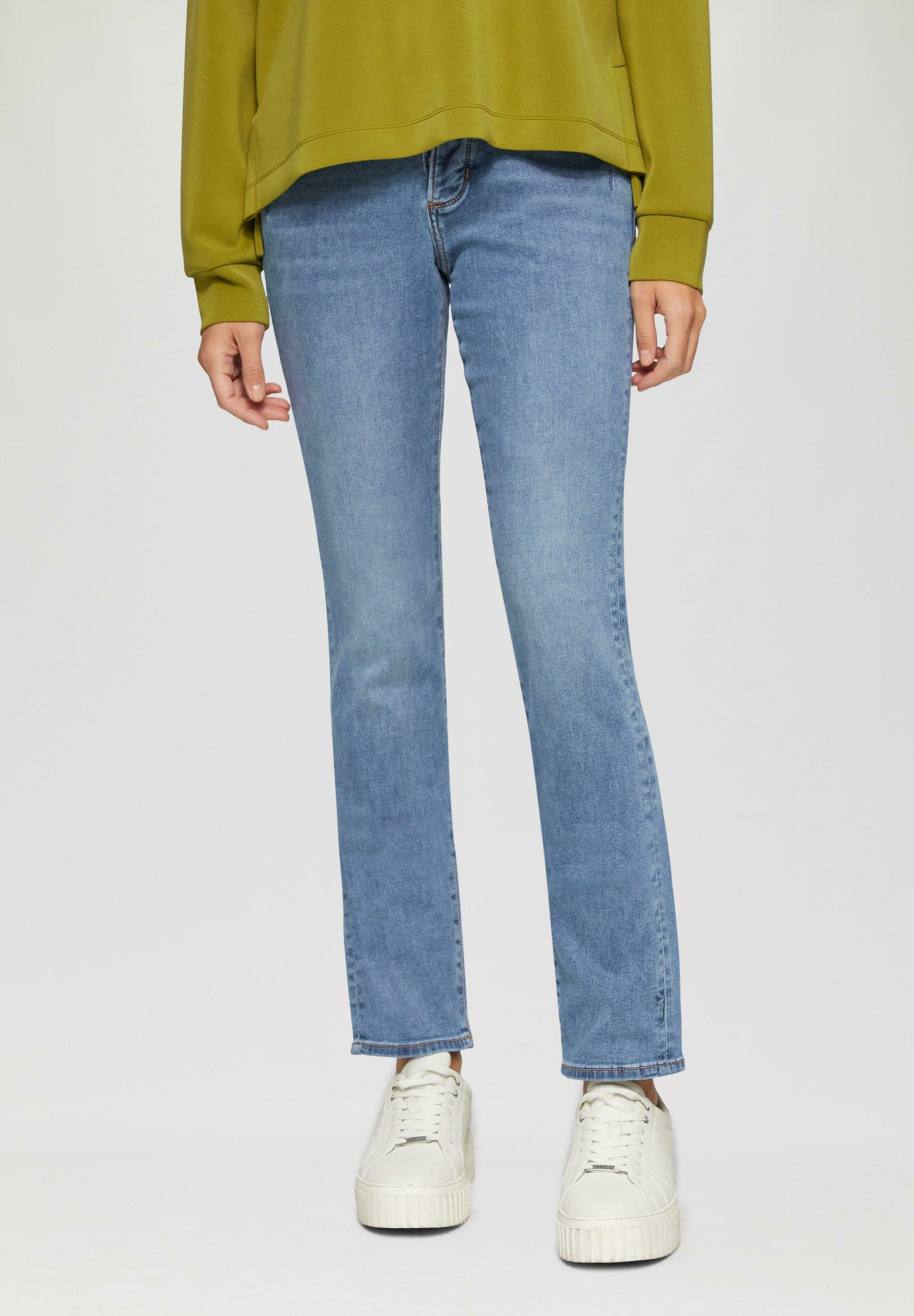  SLIM FIT / MID RISE / SLIM LEG Media 3
