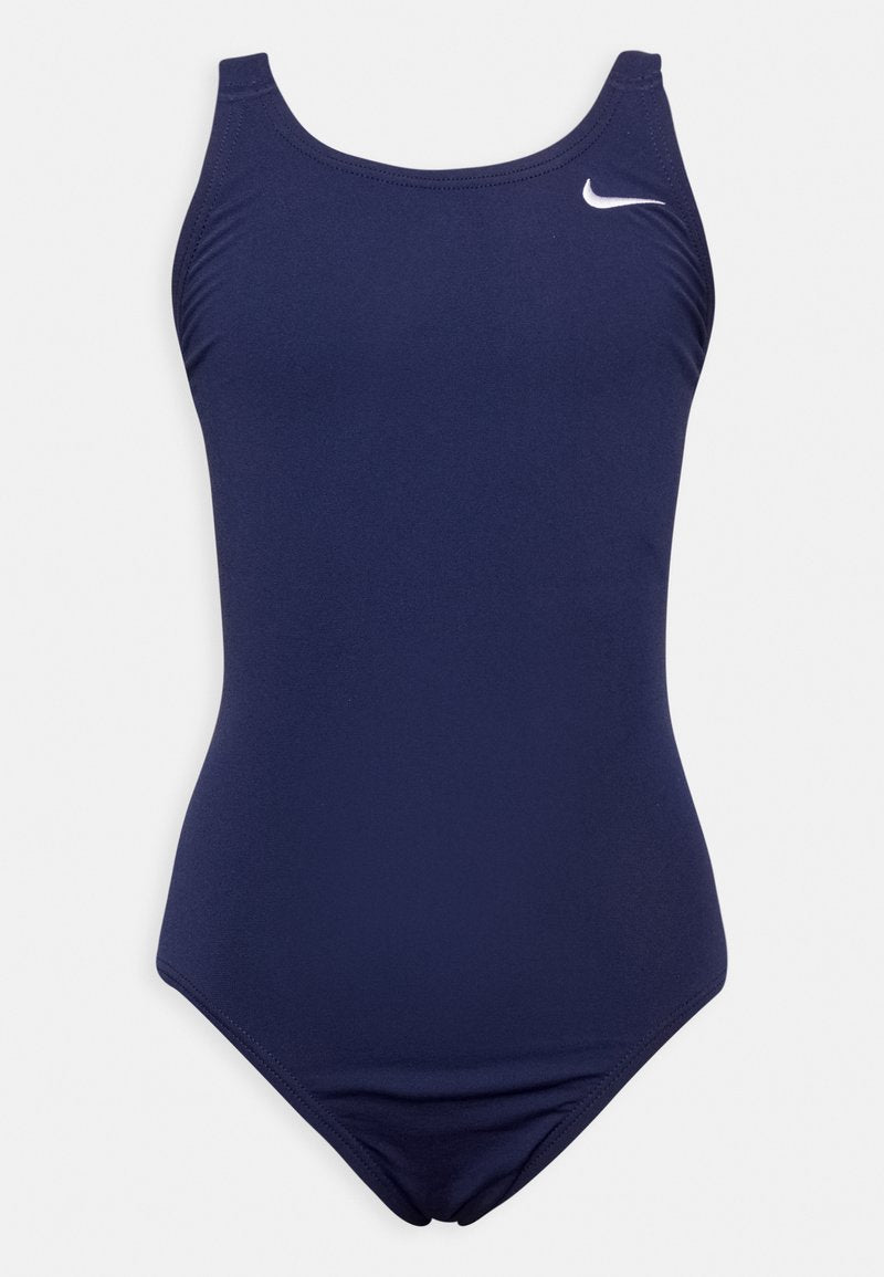 Navyblauer Einteiler-Badeanzug mit runden Ausschnitt, dünnen Trägern und kleinem weißen Nike-Logo auf der Brust. Glattes, elastisches Material.