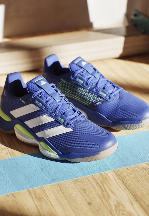 adidas Performance ADIDAS PERFORMANCE STABIL 16 INDOOR SHOES UNISEX - Volleyball shoes - lucid blue   cloud white   lucid lemon