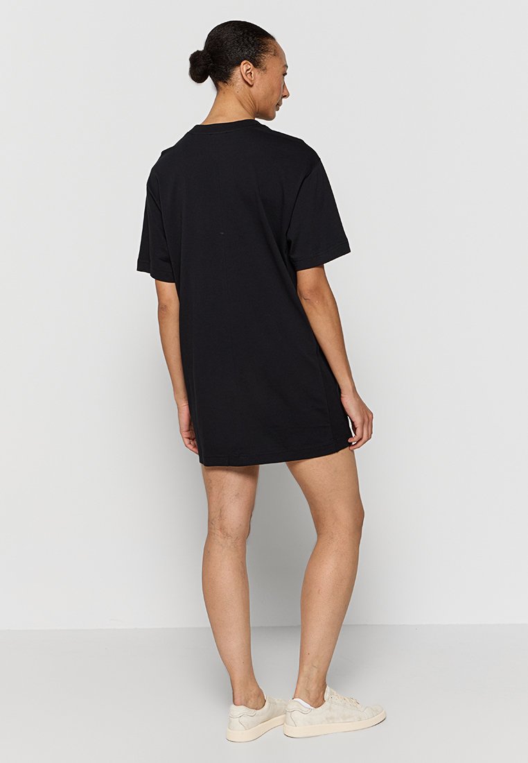 Esprit Freizeitkleid Media 2