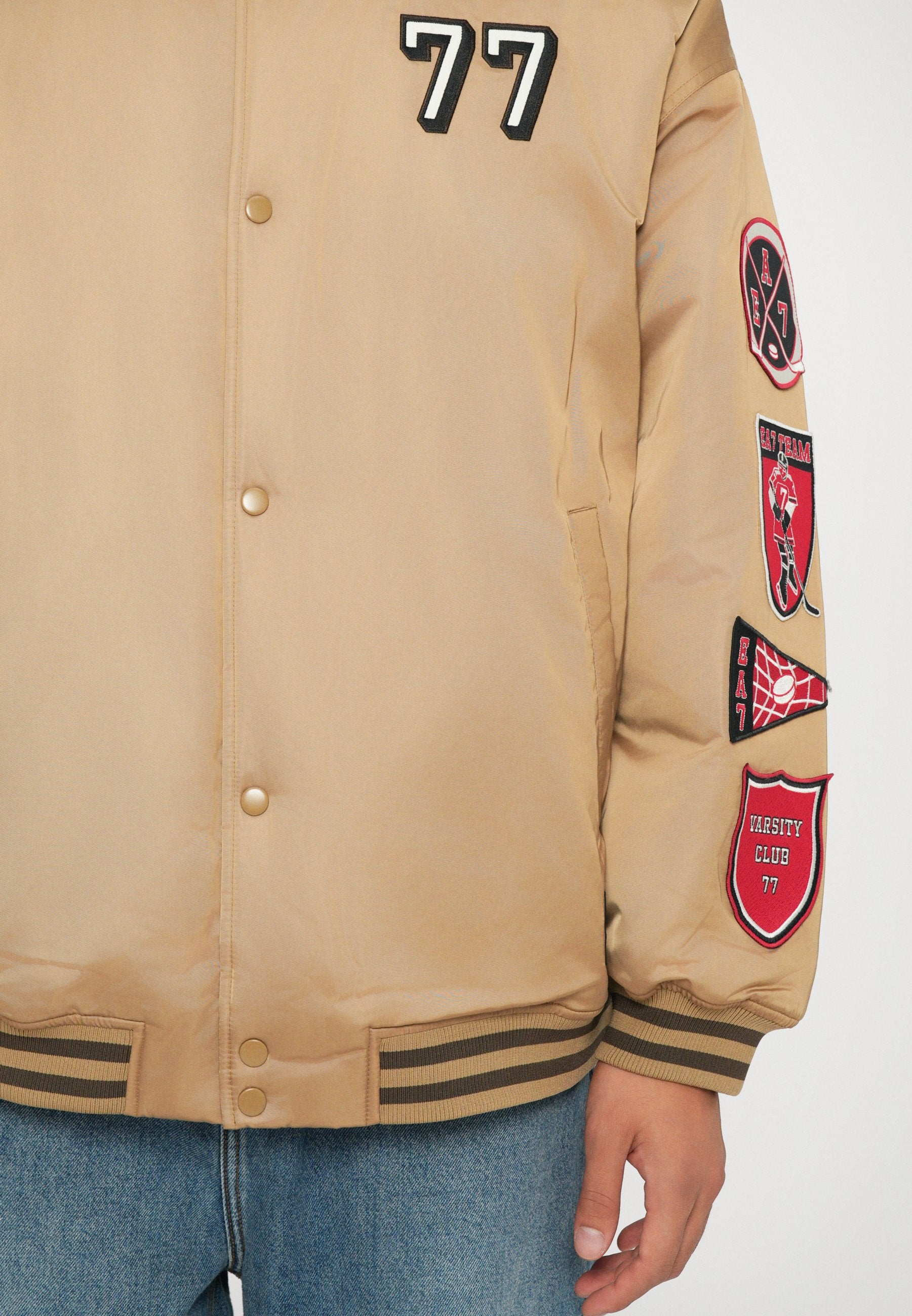 TRAIN GRAPHIC SERIES JACKET HOCKEY Media 7