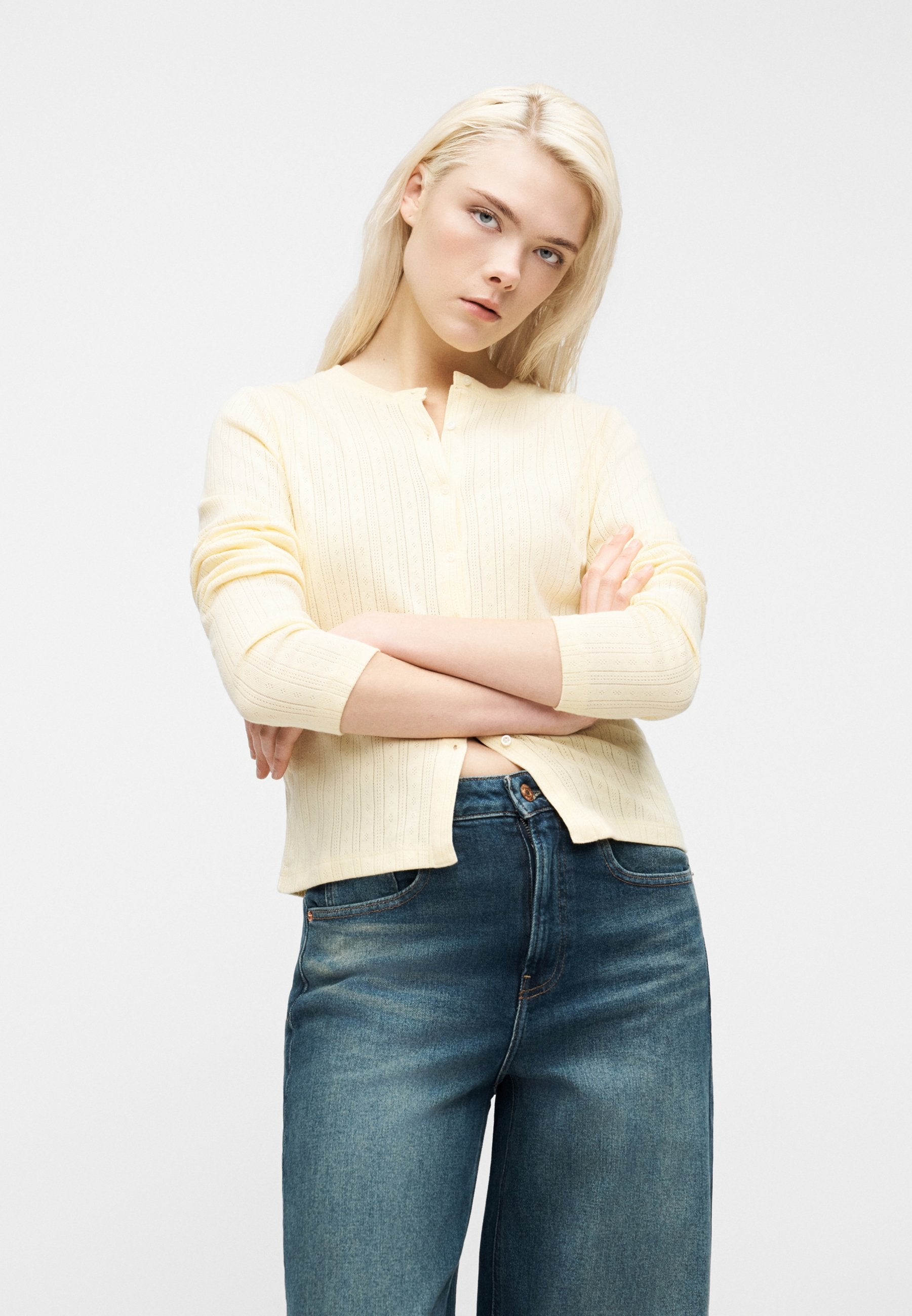 GAP CURVY STRIDE TINTED LILLIE