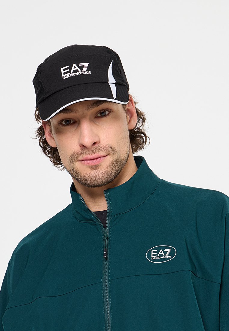 EA7 Emporio Armani Cap Media 2