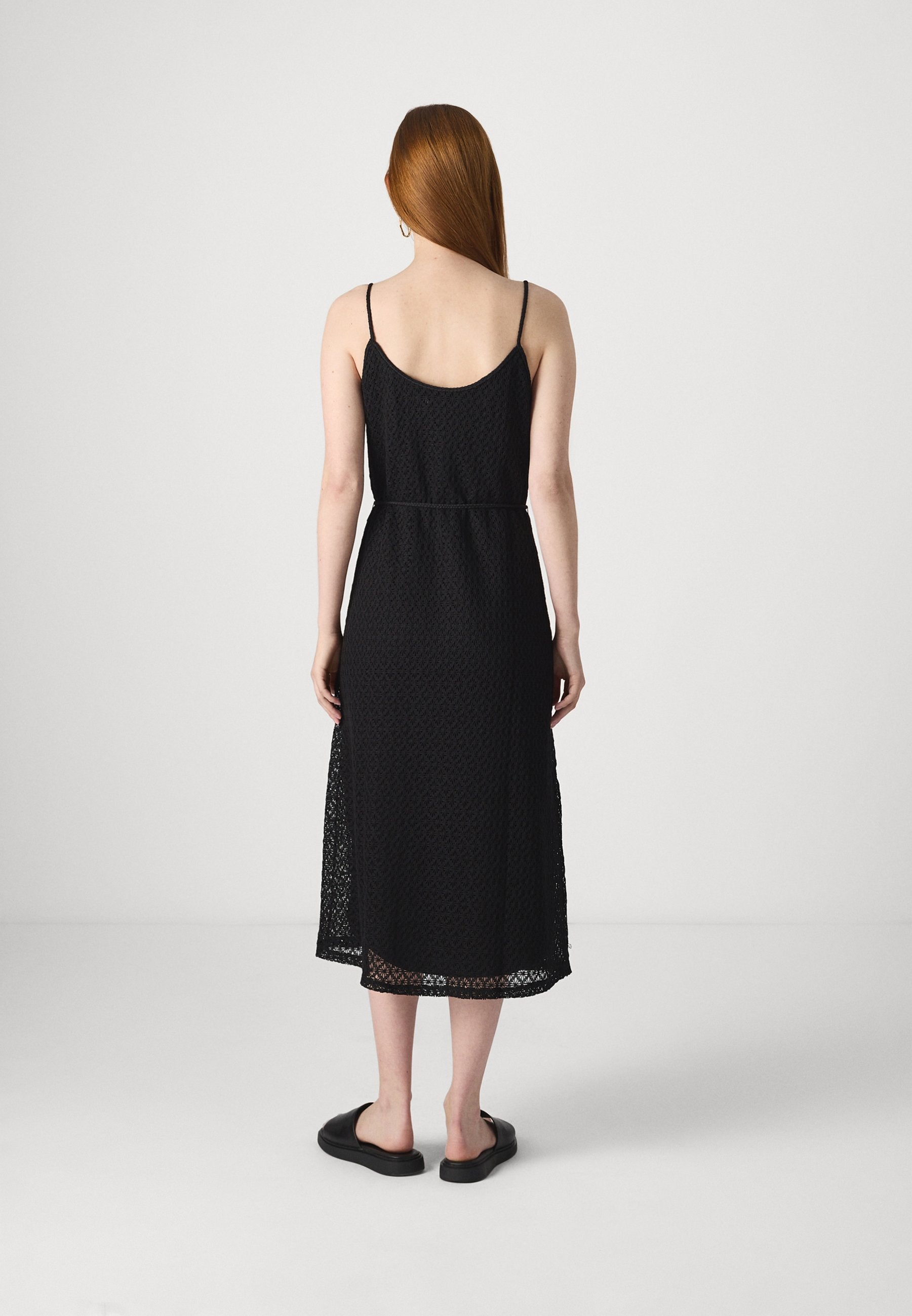 VILA VILIBERINA U-NECK MIDI SLIP
