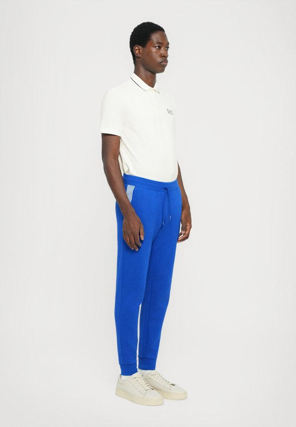 EA7 Emporio Armani TRAIN LINES PANTS