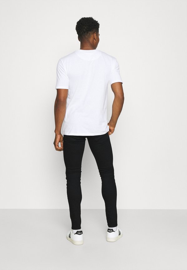 Levi's® SKINNY TAPER