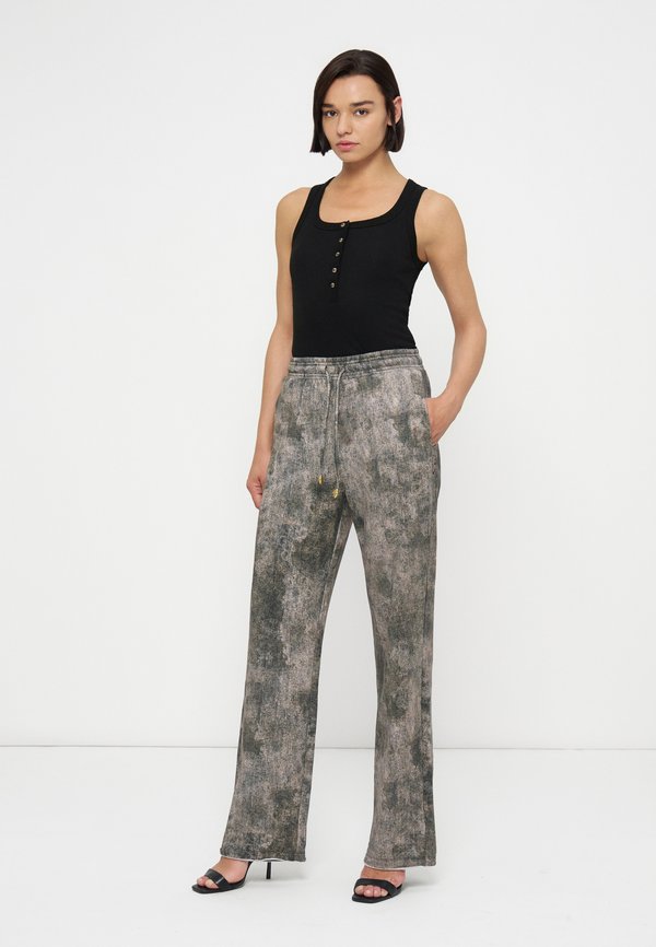 Just Cavalli REGULAR FIT