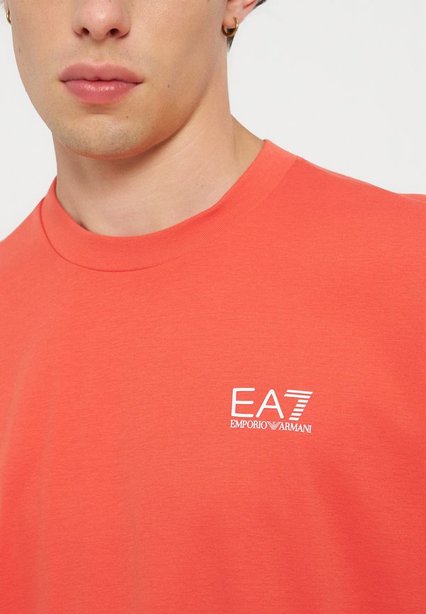 EA7 Emporio Armani