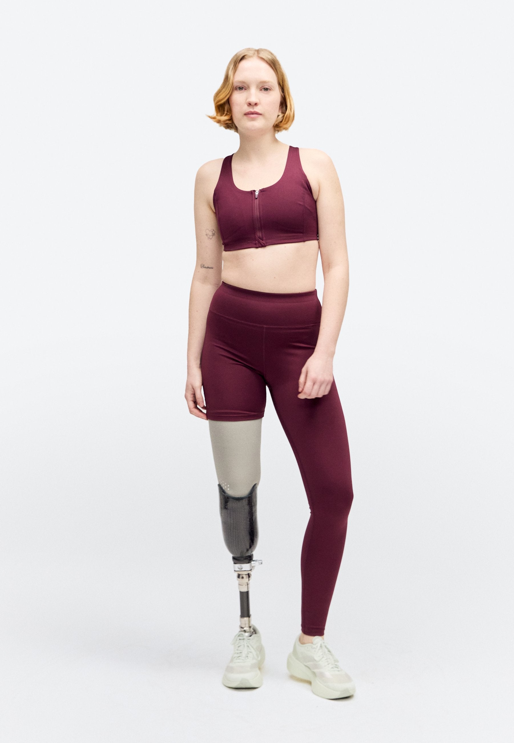 Even&Odd active MEDIUM SUPPORT BRA WITH ZIP UP FRONT & ADJUSTABLE STRAPS