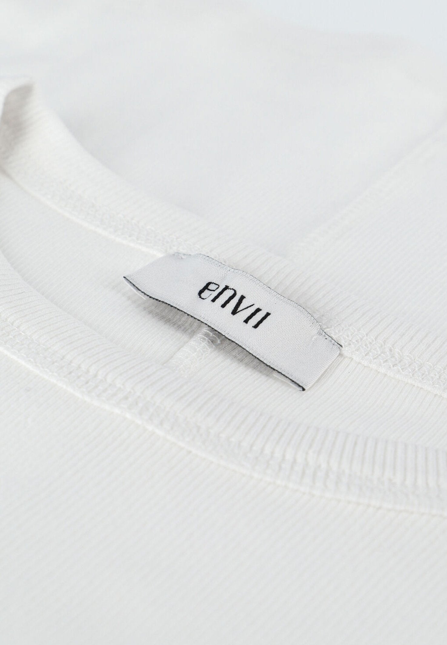 Envii ENALLY SHORT