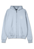 Helle blaue Kapuzenjacke mit Reißverschluss aus weichem Stoff. Sie verfügt über eine Fronttasche, gerippte Bündchen und ein rundes Logo auf der Brust.