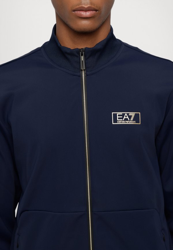 EA7 Emporio Armani