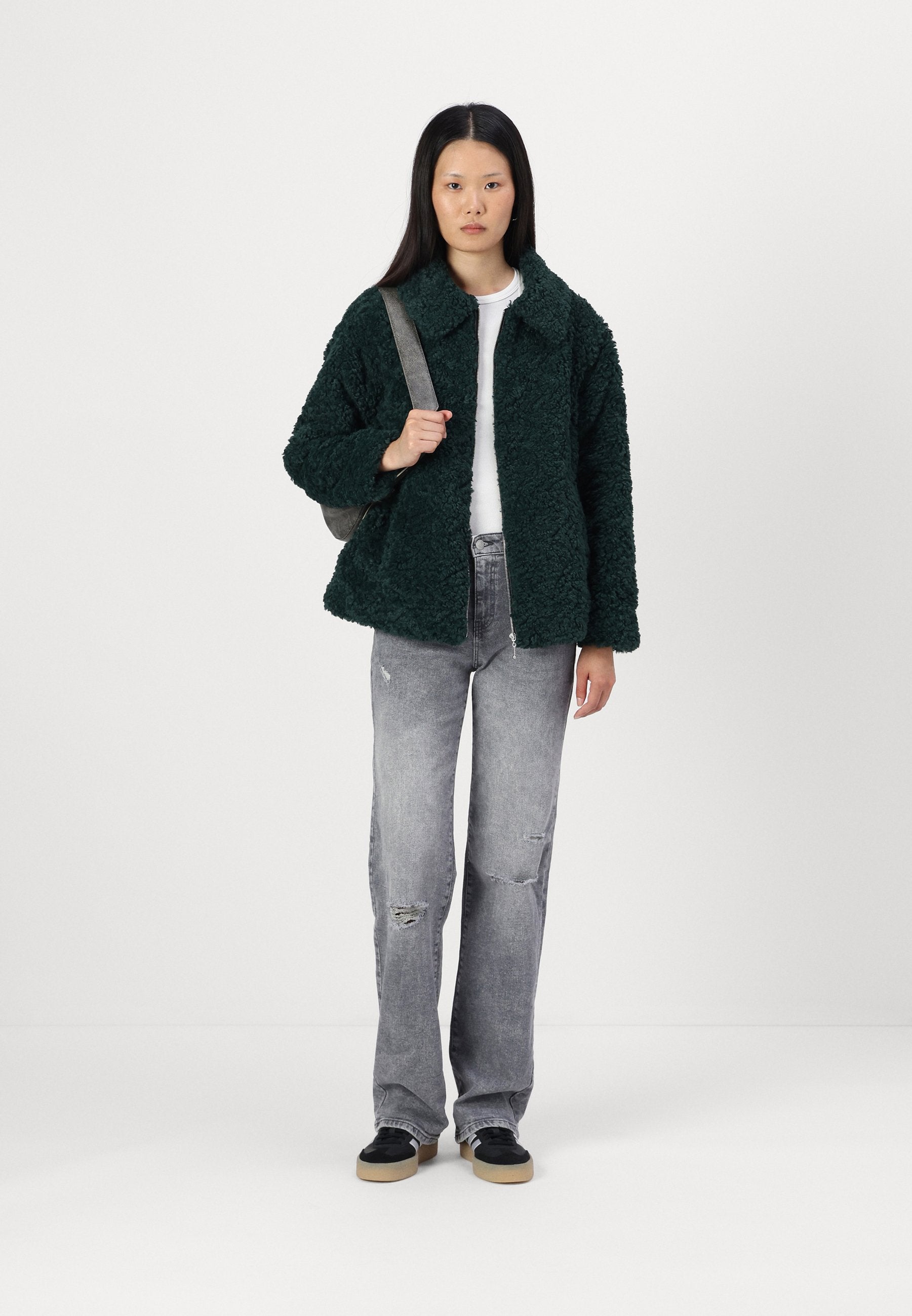 ONLCALI JACKET Media 2