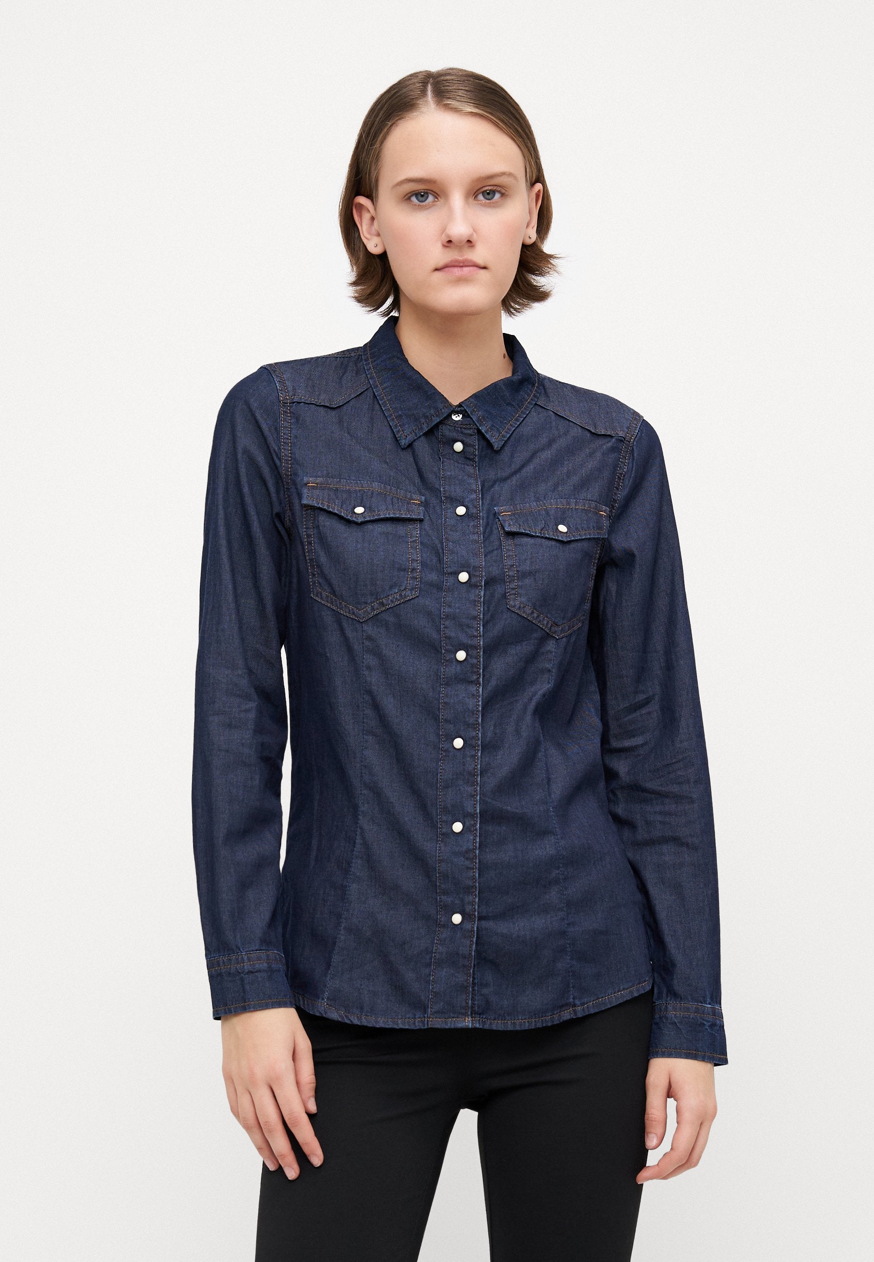 ONLALEXA SHIRT Media 3