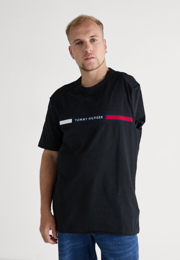 Tommy Hilfiger ADAPTIVE LOGO INSERT JERSEY T-SHIRT - Print T-shirt - black