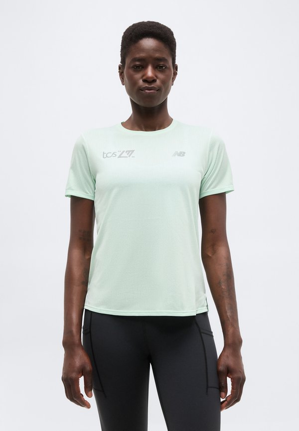 New Balance LONDON EDITION ATHLETICS - Sports T-shirt - cosmic jade