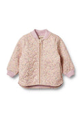 Gestepptes Bomberjackett in Pastellrosa mit floralem Muster, gerippten Bündchen und einem Frontreißverschluss. Verfügt über einen runden Kragen und einen weichen Stoff.