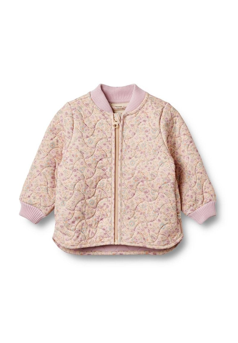 Gestepptes Bomberjackett in Pastellrosa mit floralem Muster, gerippten Bündchen und einem Frontreißverschluss. Verfügt über einen runden Kragen und einen weichen Stoff.