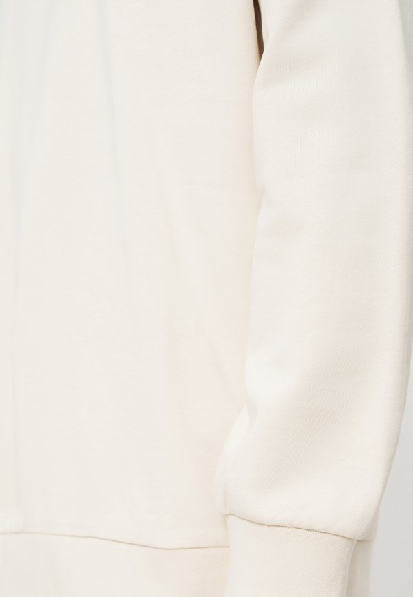 EA7 Emporio Armani