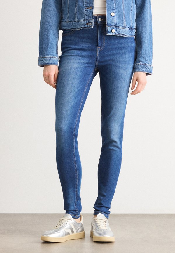 Tommy Jeans NORA