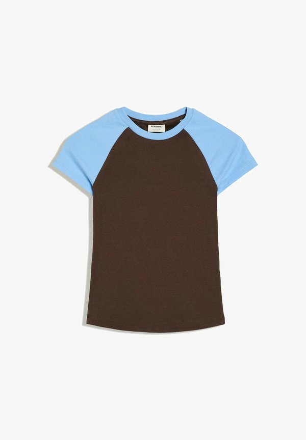 Bershka TSHIRT - Print T-shirt - dark brown