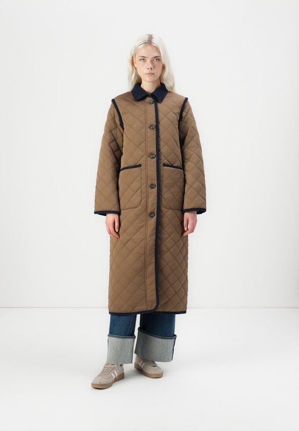 Vero Moda VMEMILY Quilted - Winter coat - cub/navy blazer