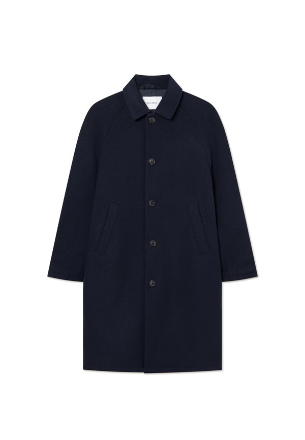 Les Deux MICHAEL COAT