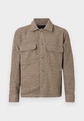 Strukturierte braune Jacke mit kariertem Muster, Knopfverschluss, zwei Brusttaschen und Kragen. Hergestellt aus einem warmen, gewebten Stoff.