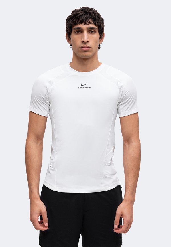 Nike Performance M NP DFADV NPT SS TOP - Sports T-shirt - white/black