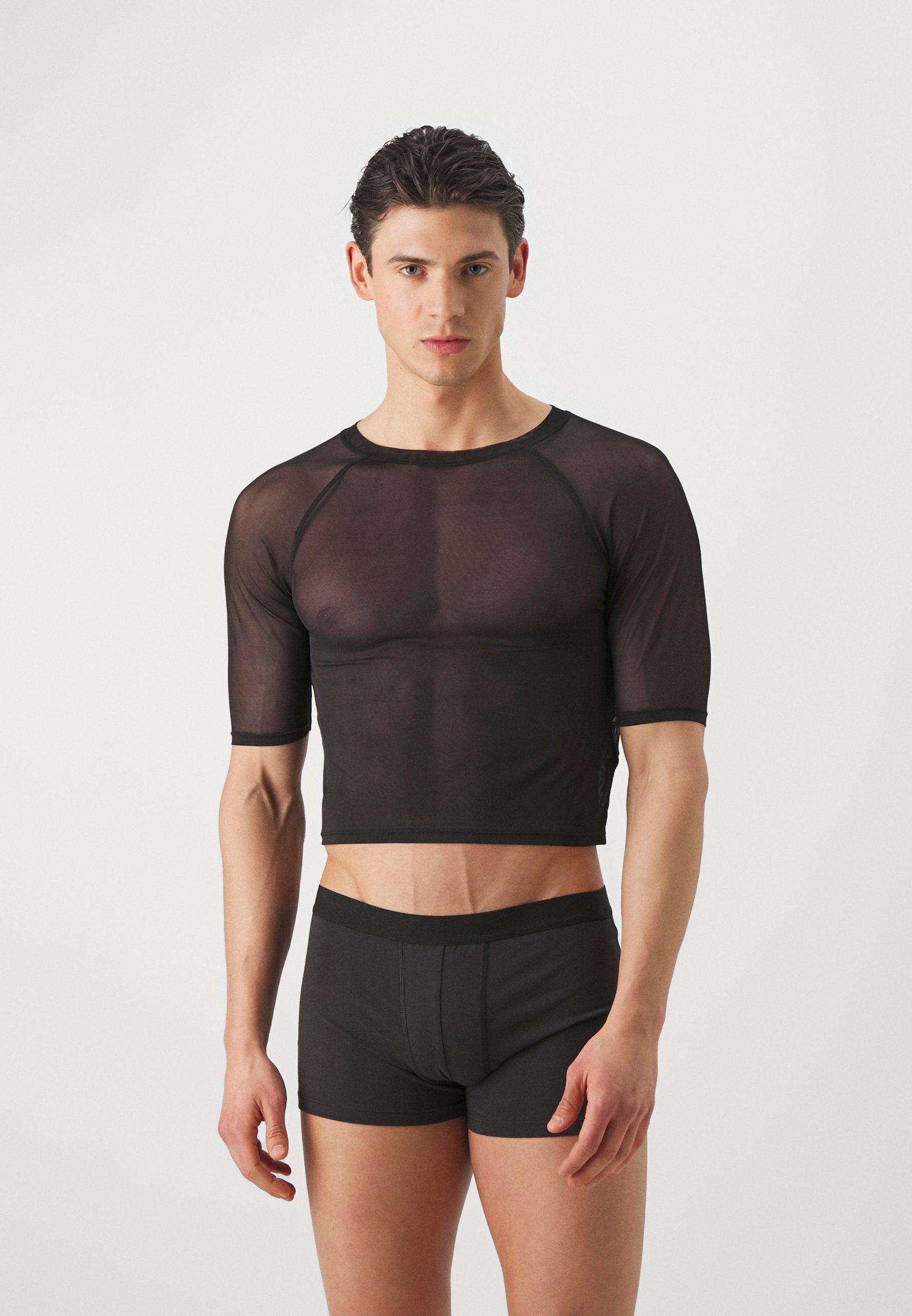 We Are We Wear KAI SHORT SLEEVE CROP