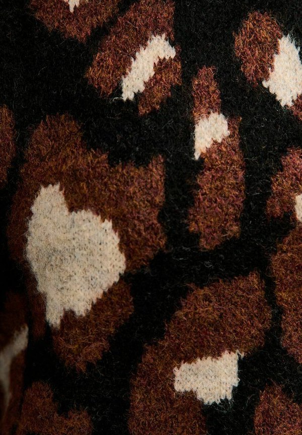 New Look ANIMAL PATTERNED CREW NECK