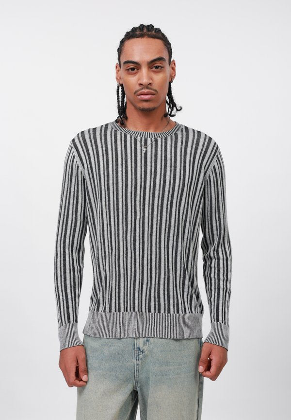 YOURTURN by Zalando MUSCLE FIT UNISEX