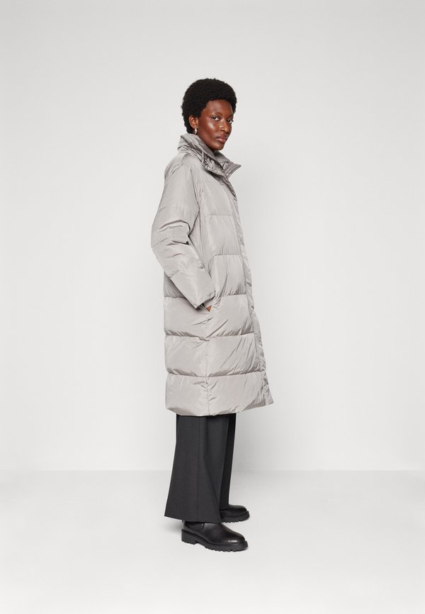 Bruuns Bazaar DOWNBBLUCKY COAT
