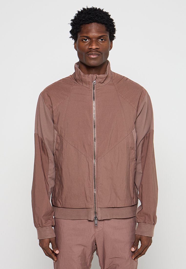 Nike Sportswear
