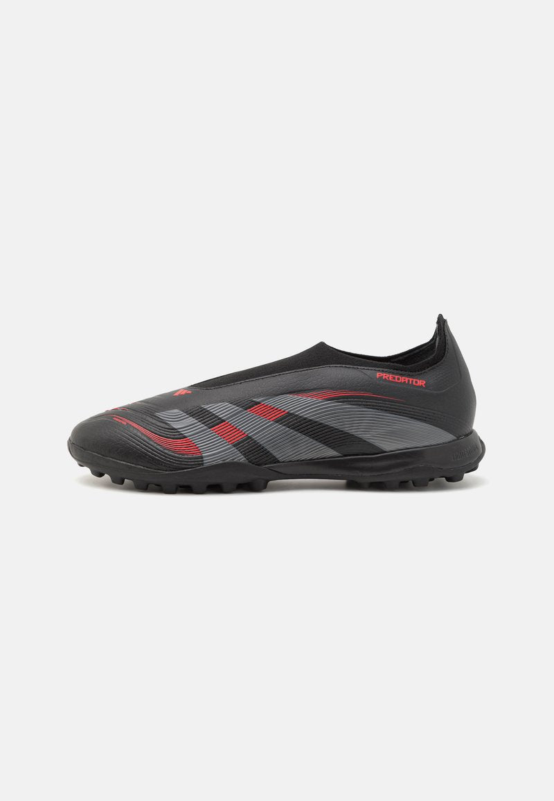 PREDATOR LEAGUE LACELESS TURF Media 1