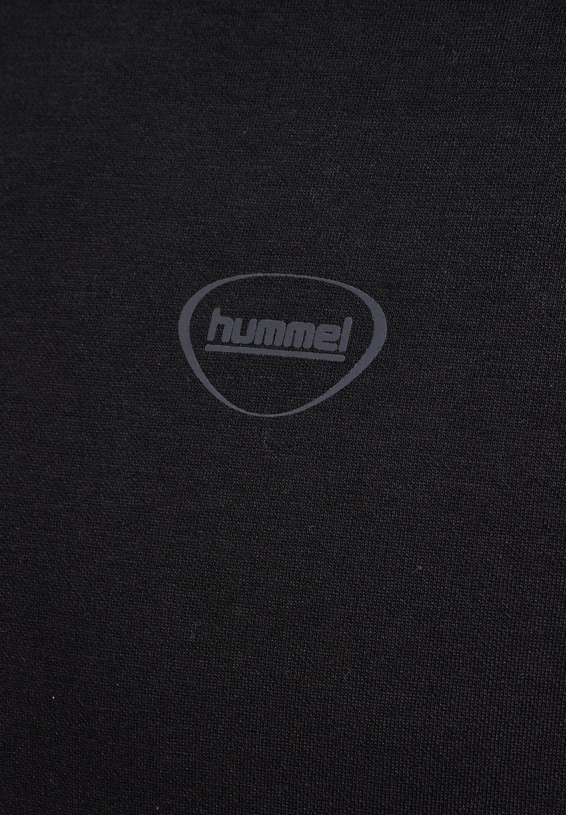Hummel TECH