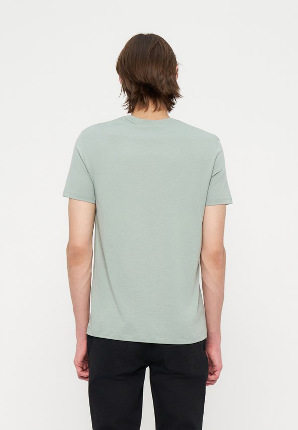 Armani Exchange