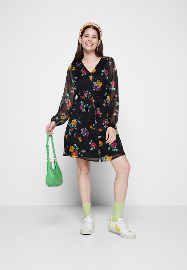 Vero Moda VMKAYA FALL LS SHORT WVN