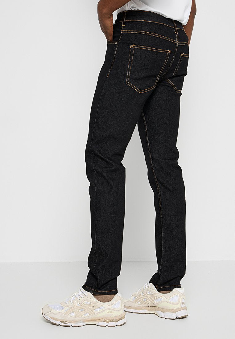 Lindbergh Jeans Tapered Fit Media 2