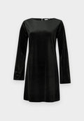Schwarzes, langärmliges Kleid aus weichem, samtigem Stoff mit rundem Ausschnitt und Rückenverschluss. Schlichte, taillierte A-Linien-Silhouette.