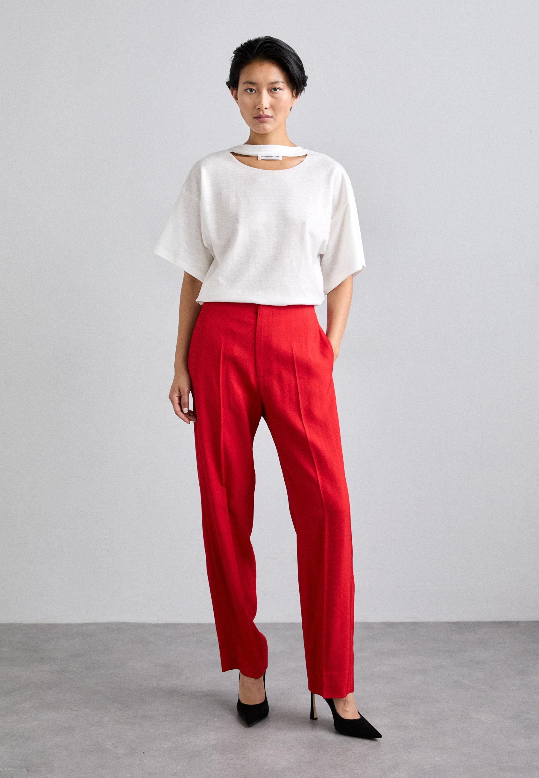 Victoria Beckham TAPERED LEG TROUSER