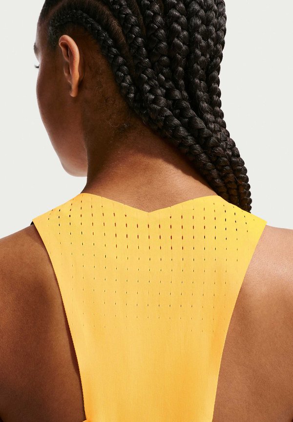 Nike Performance W NK ARSWFT DFADV SINGLET