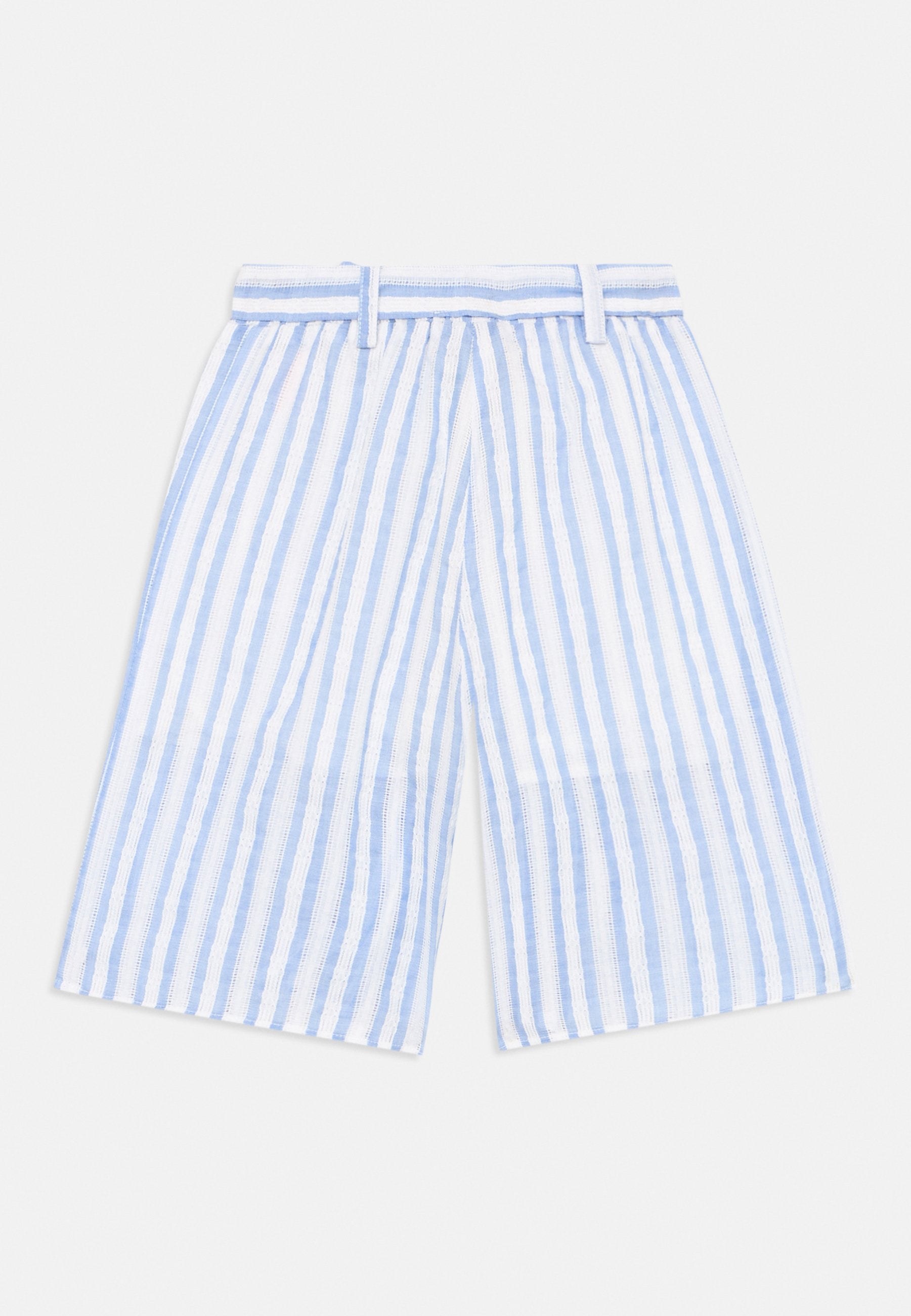 TWINSET
