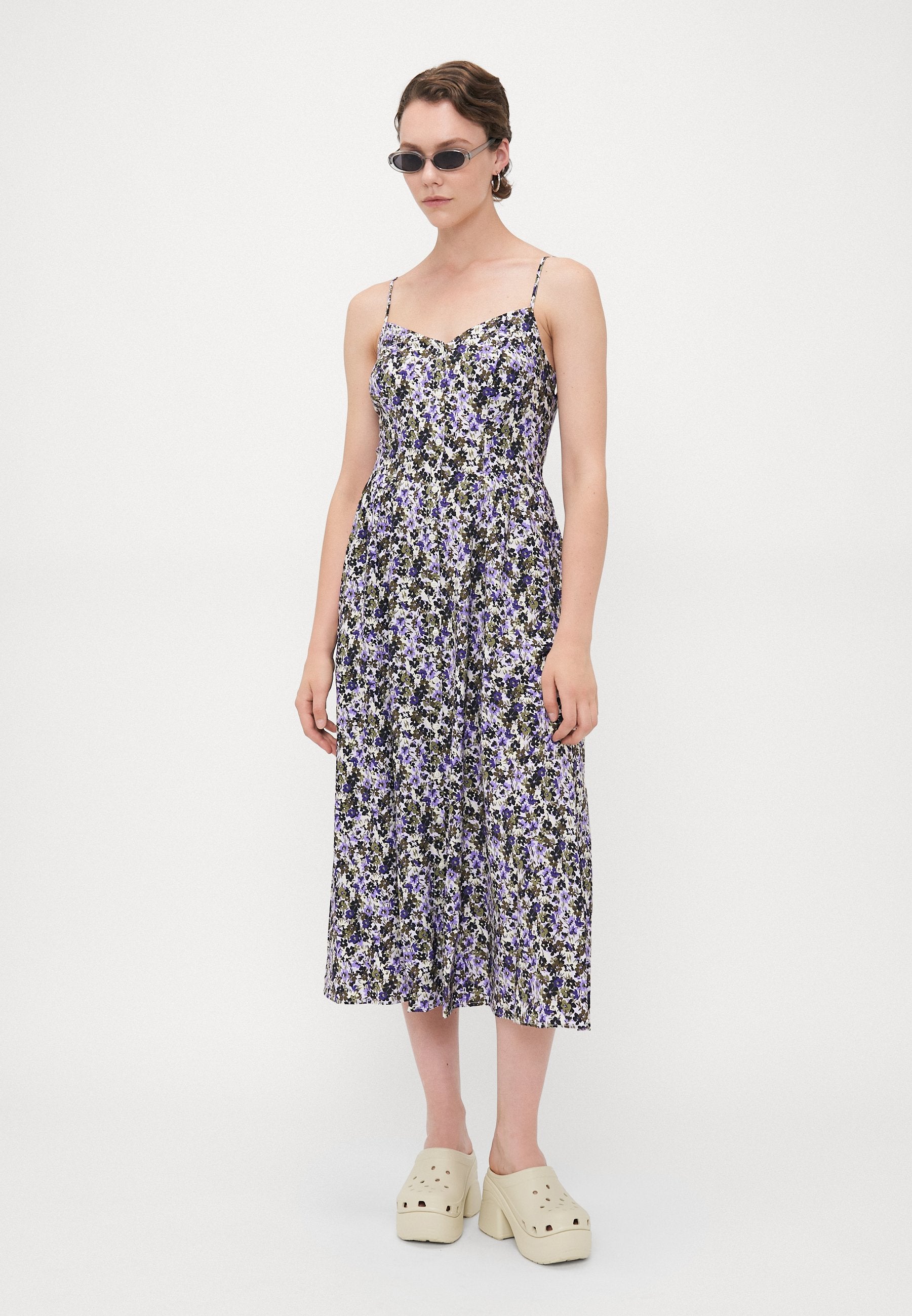 Gap Tall V NECK SHIRRED