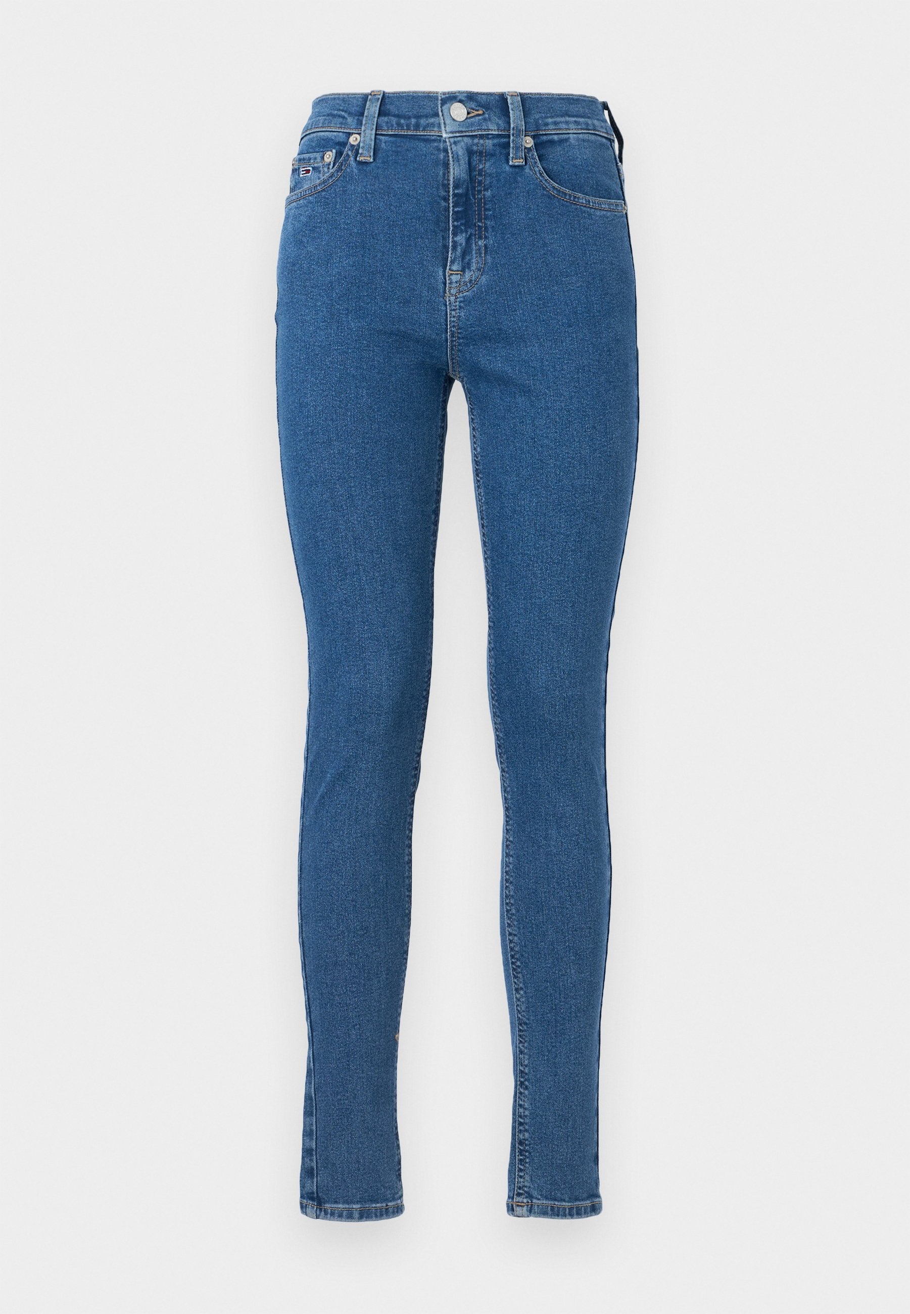 Hoch geschnittene blaue Denim-Jeans mit schmalem Schnitt, ausgestattet mit einem vorderen Knopfverschluss und fünf Taschen, glatter Textur und minimalem Verblassen.
