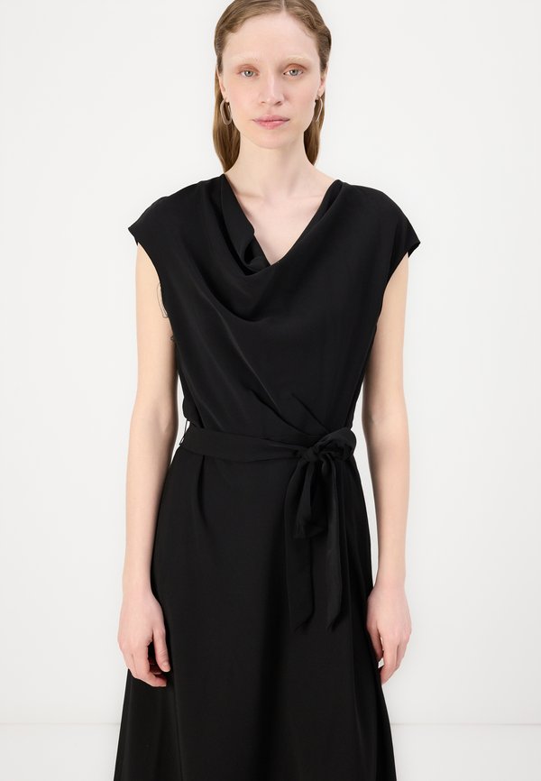 DKNY COWL NECK
